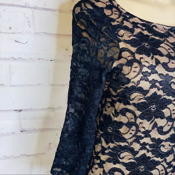 ALEXIA ADMOR  Lace Overlay Dress - Picture 3 of 8